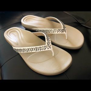 Aetrex Jules sandals with rhinestone embellishment